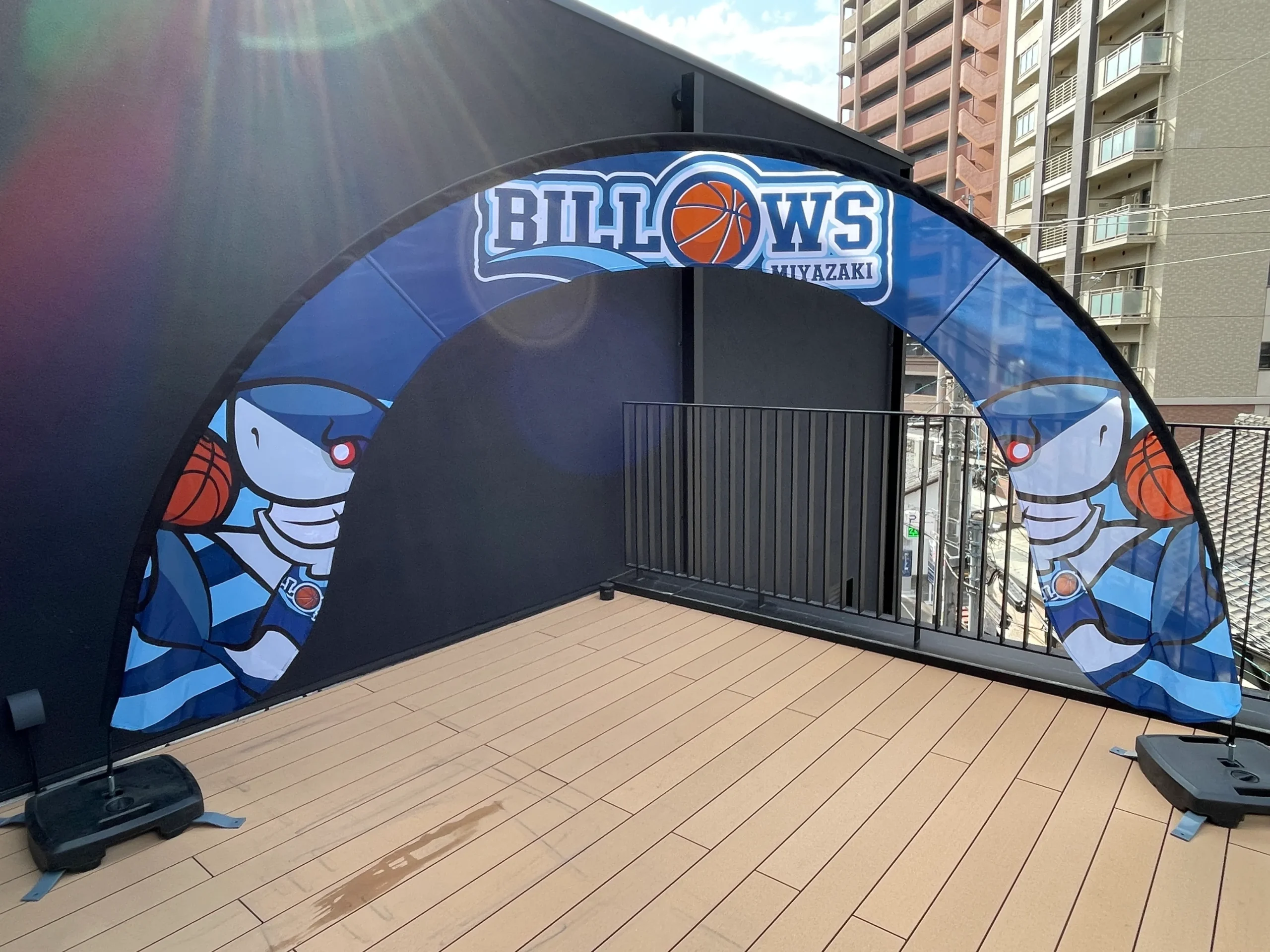 屋外イベント集客の壁を壊す「3秒の視覚戦略」